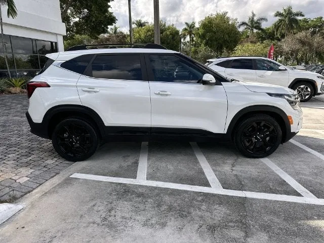 2024 Kia Seltos X-Line photo 14