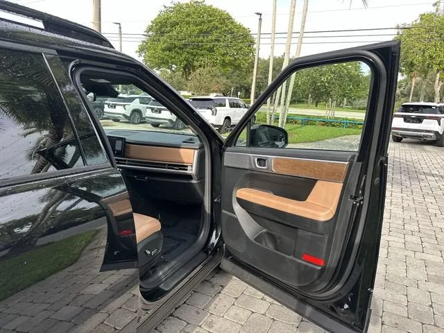 2024 Hyundai Santa Fe Limited photo 23