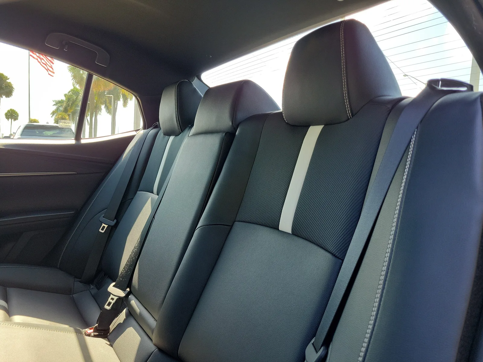 2025 Toyota Camry LE photo 13