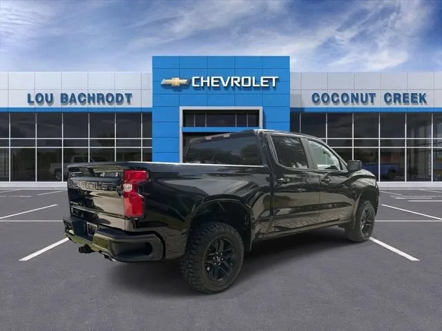 2023 Chevrolet Silverado 1500 LT Trail Boss photo 8