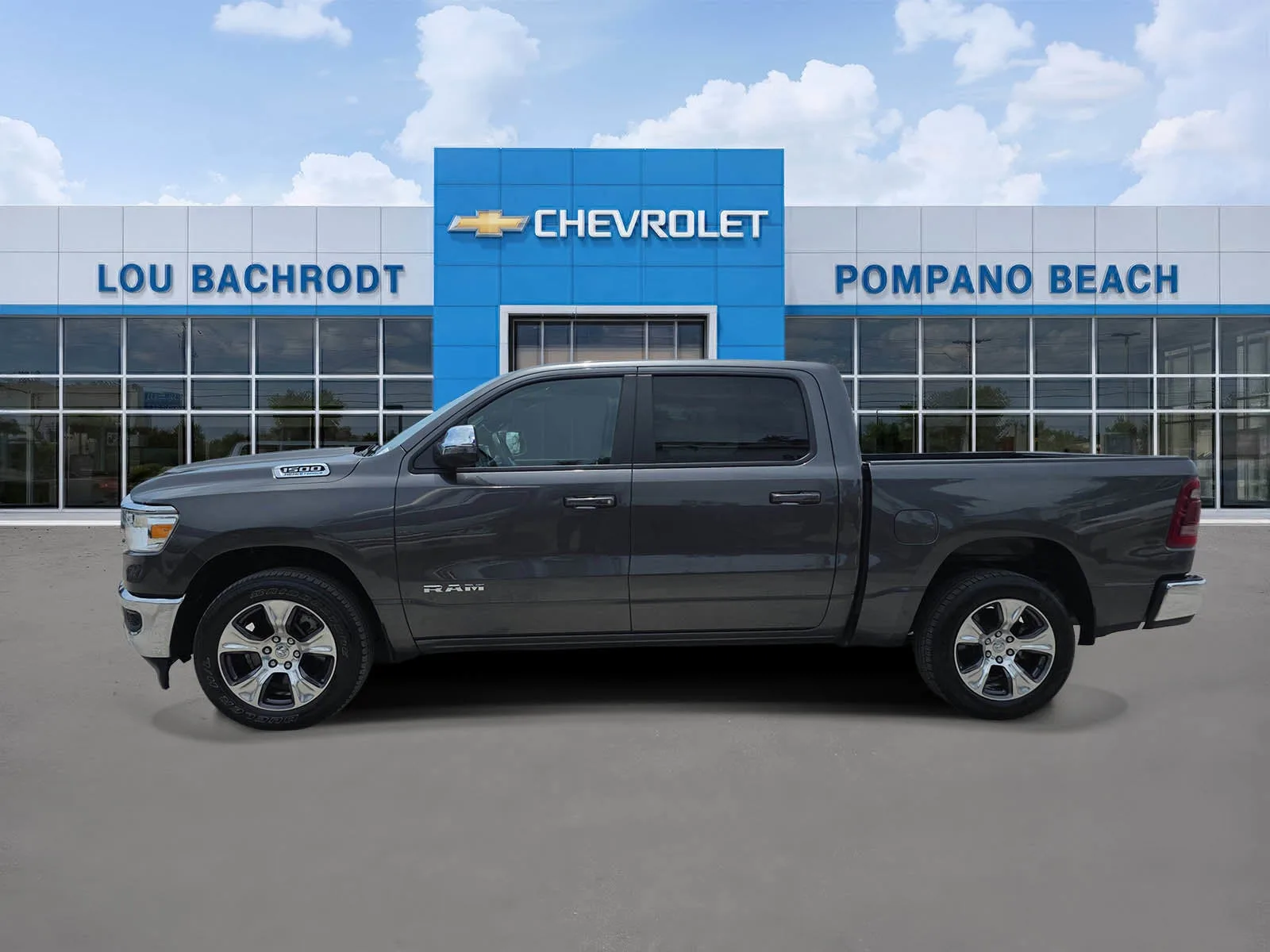 2024 RAM 1500 Laramie photo 4
