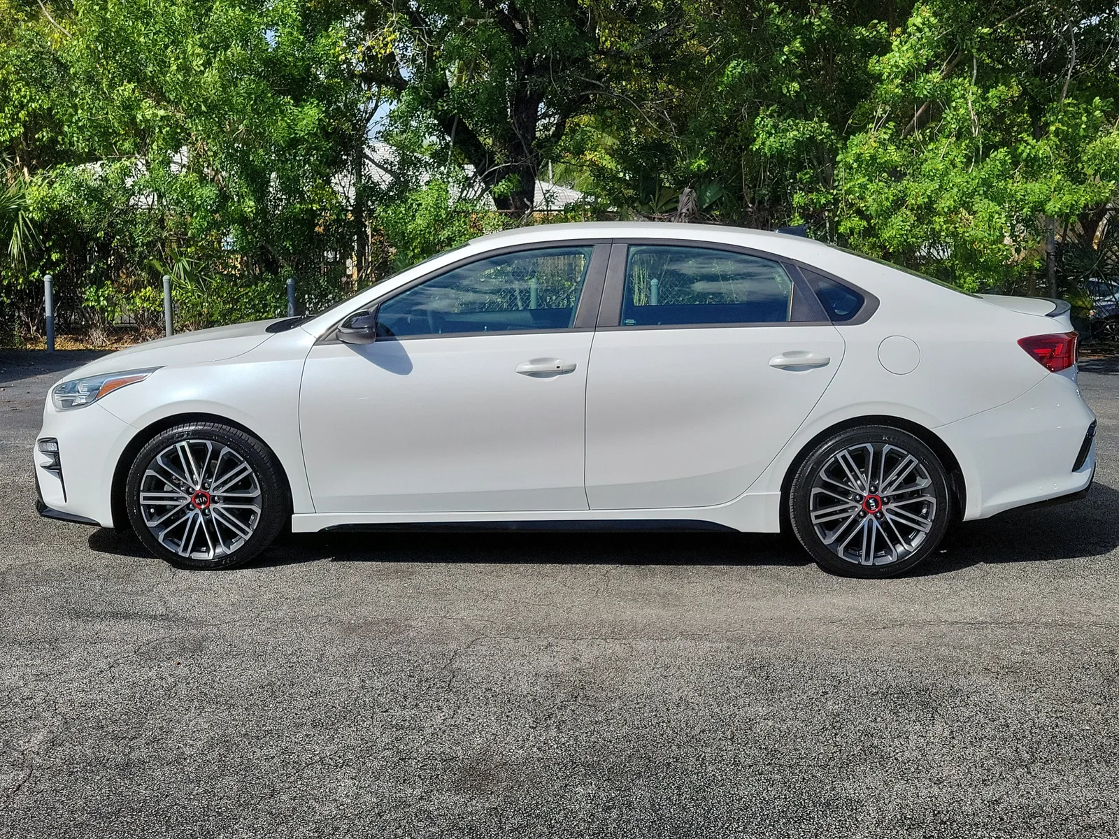 2021 Kia Forte GT photo 6