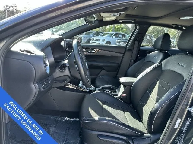 2024 Kia Forte GT-Line photo 30
