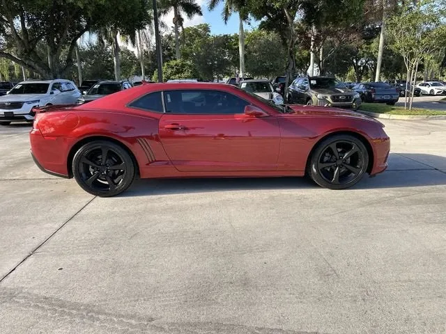 2015 Chevrolet Camaro LT photo 14