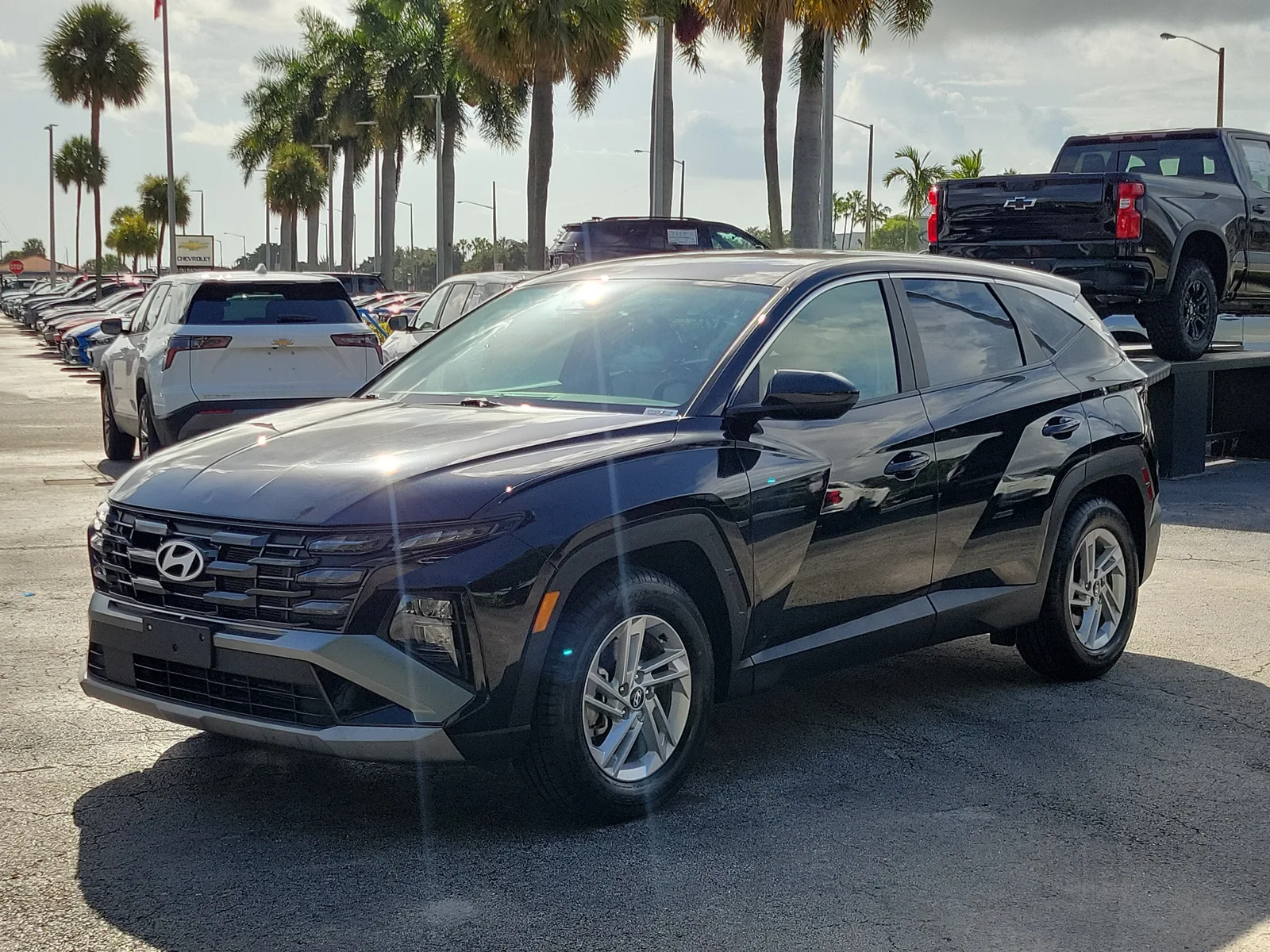 2025 Hyundai Tucson SE photo 7