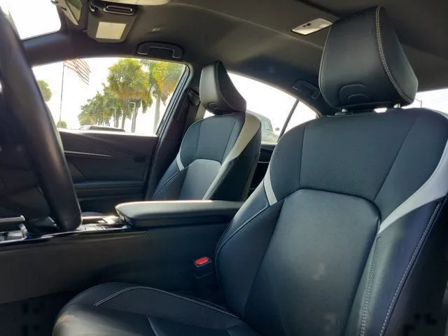 2025 Toyota Camry LE photo 21