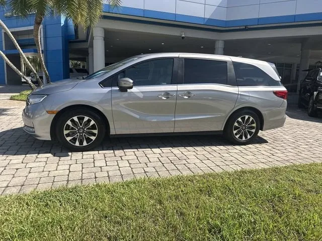 2024 Honda Odyssey EX-L photo 31