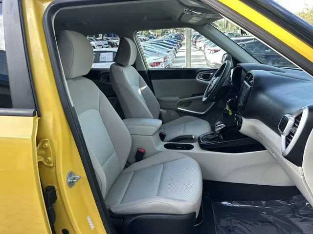 2020 Kia Soul LX photo 29