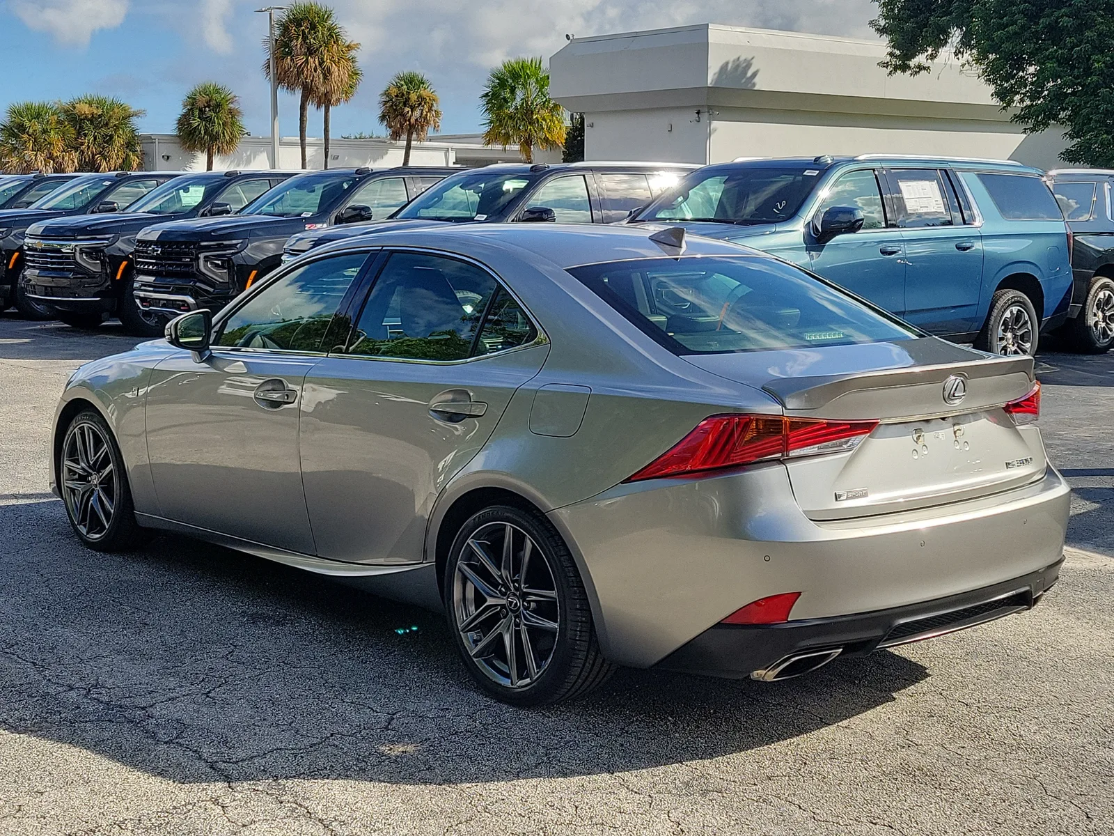 2020 Lexus IS IS 300 F SPORT photo 5