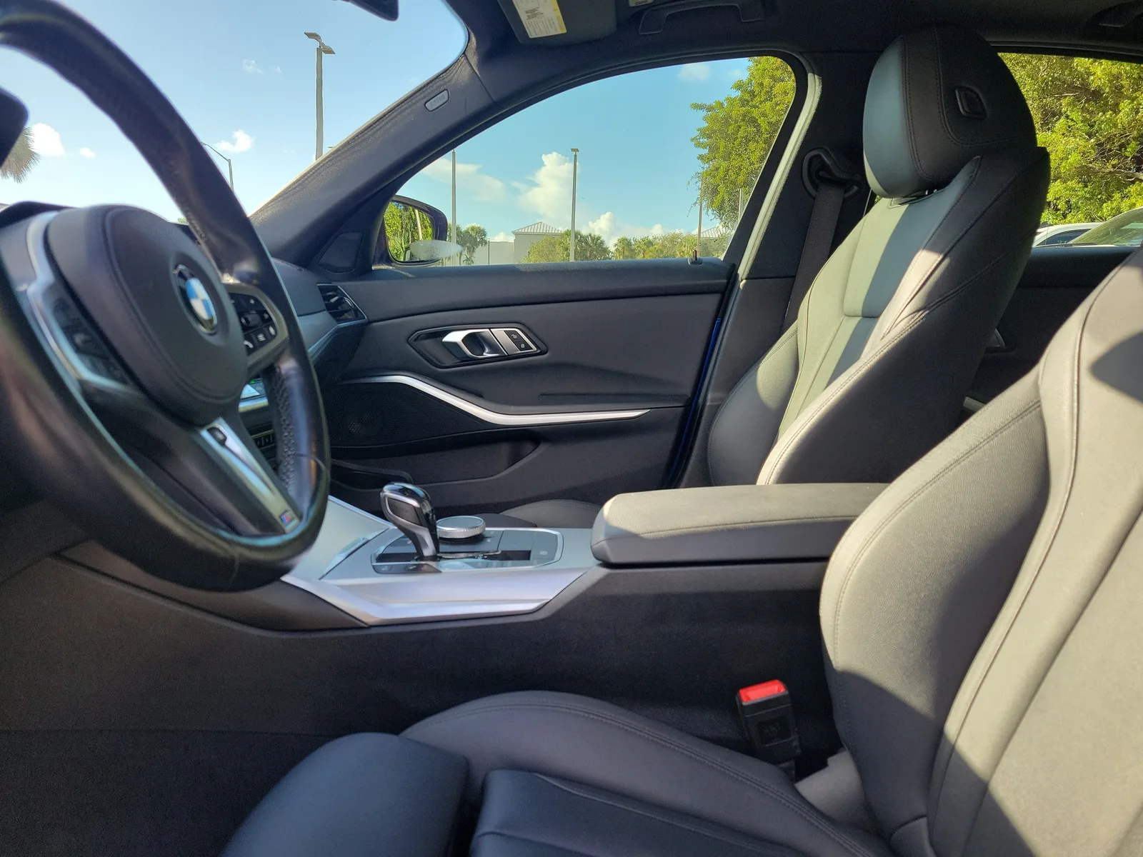 2019 BMW 3 Series 330i xDrive photo 21