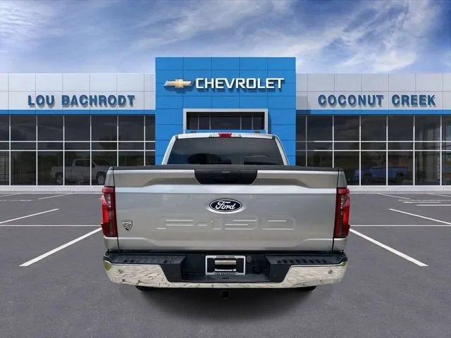 2025 Ford F-150 XLT photo 7