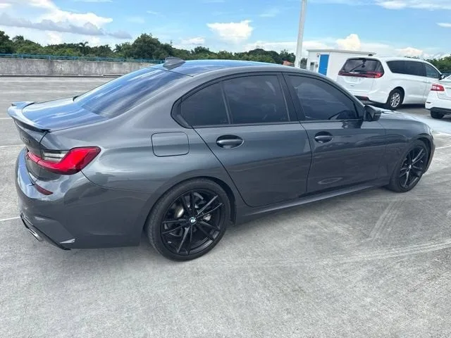 2019 BMW 3 Series 330i photo 17