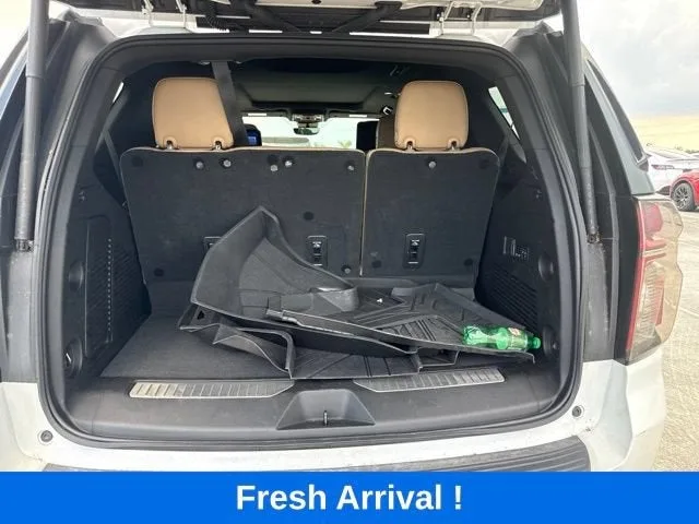 2023 Chevrolet Tahoe Premier photo 5