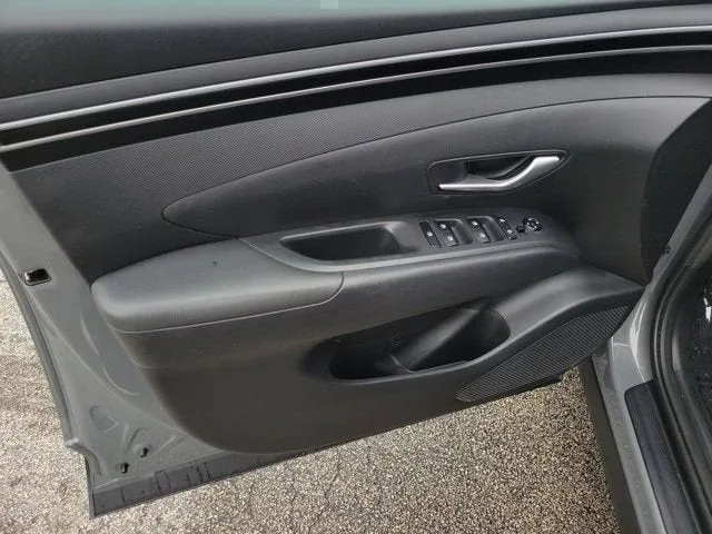 2024 Hyundai Tucson SEL photo 16