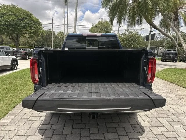 2022 GMC Sierra 1500 SLT photo 28