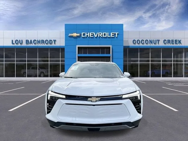 2024 Chevrolet Blazer EV LT photo 3