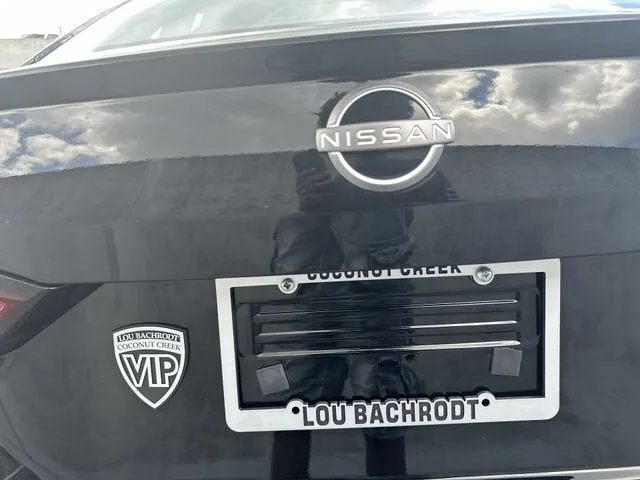 2024 Nissan Altima 2.5 SV photo 13
