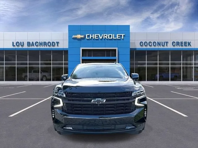 2023 Chevrolet Suburban RST photo 3