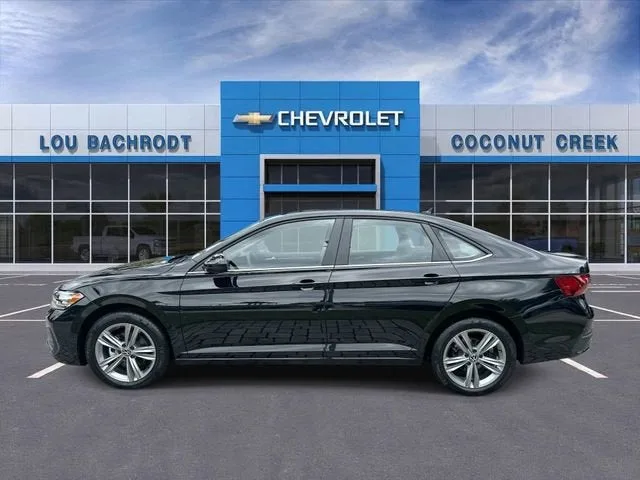 2024 Volkswagen Jetta SE photo 5