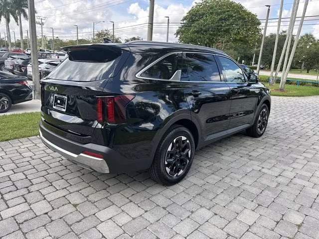 2026 Kia Sorento S photo 36