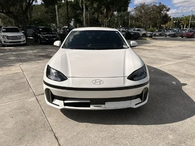 2023 Hyundai IONIQ 6 SEL photo 18