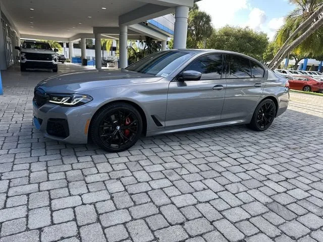 2023 BMW 5 Series 530i photo 31