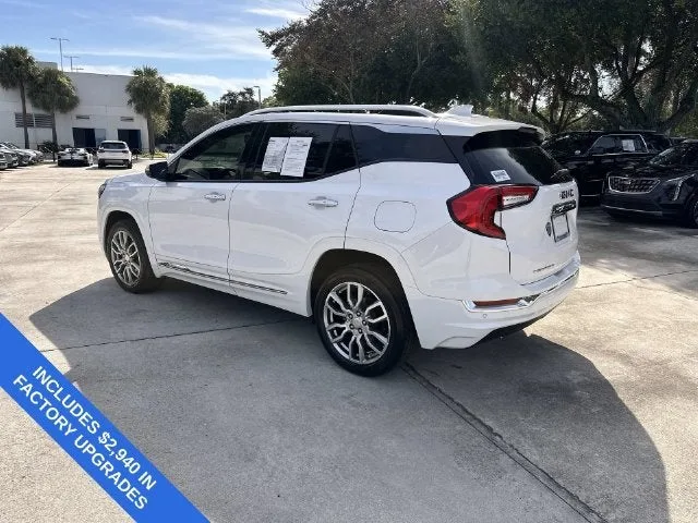 2024 GMC Terrain Denali photo 33