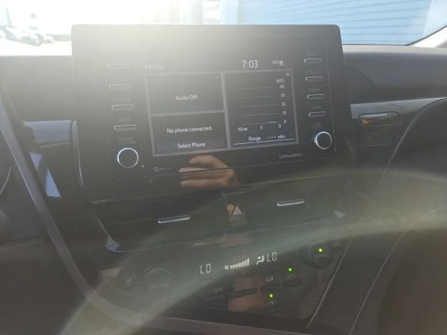 2023 Toyota Camry SE photo 16