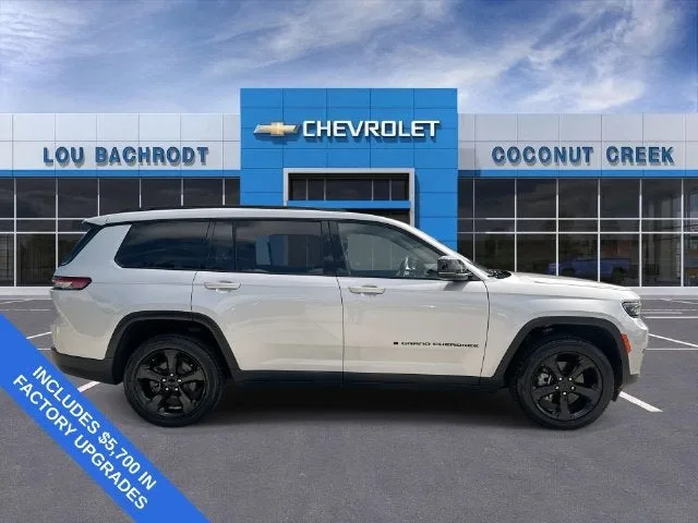 2023 Jeep Grand Cherokee L Altitude photo 9