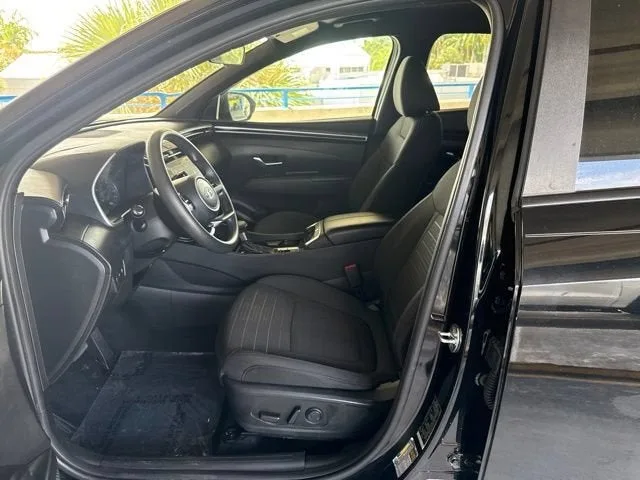 2023 Hyundai Santa Cruz SEL photo 2