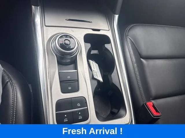 2022 Ford Explorer XLT photo 7