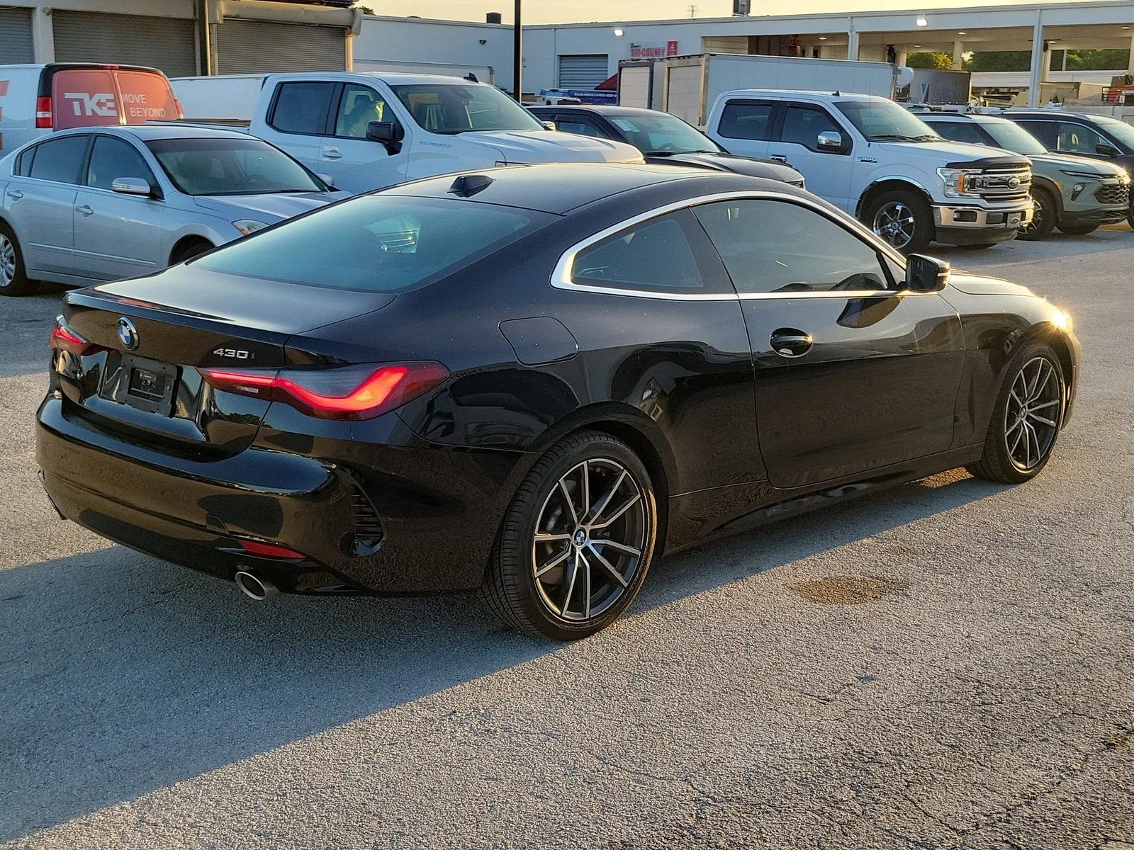 2025 BMW 4 Series 430i photo 5