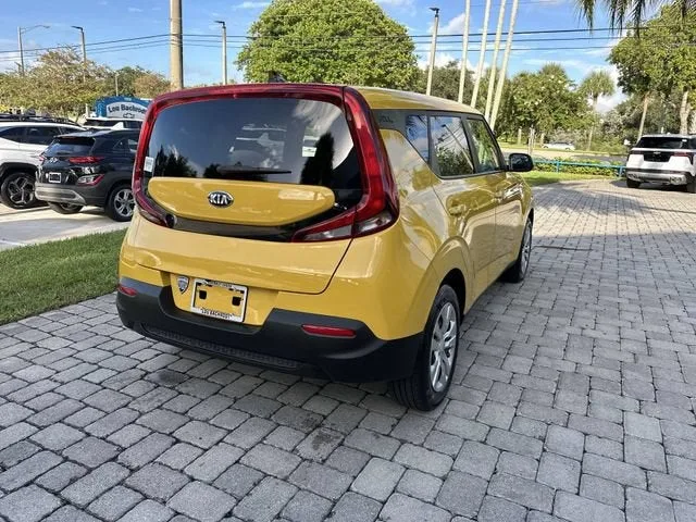 2020 Kia Soul LX photo 36