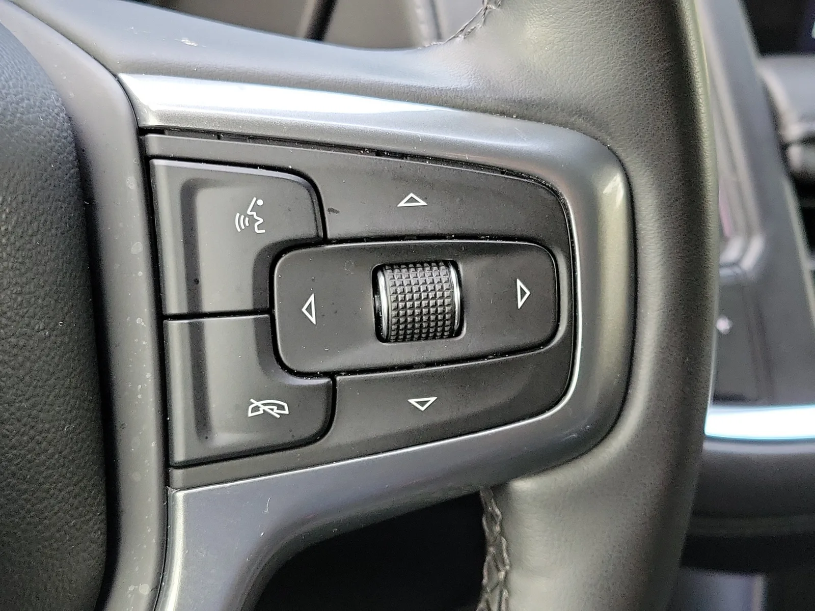 2024 Chevrolet Tahoe LT photo 26