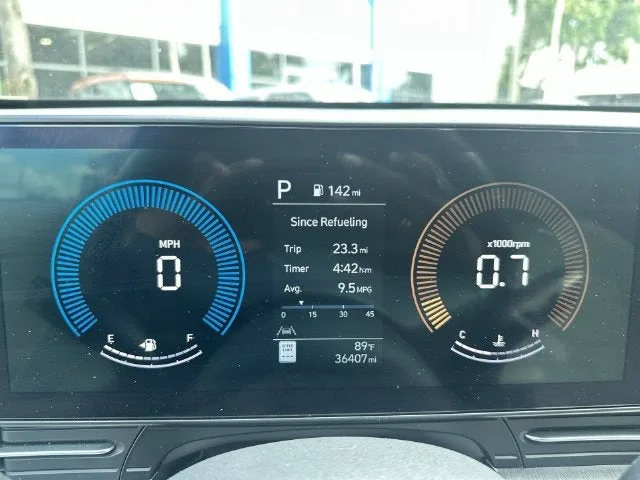 2025 Hyundai Kona SEL photo 26