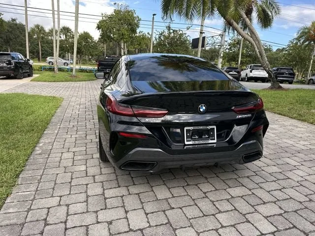 2024 BMW 8 Series M850i photo 36