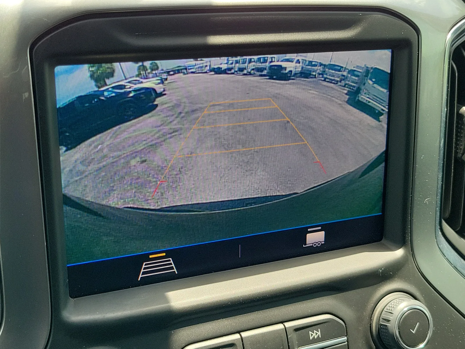 2022 Chevrolet Silverado 1500 LTD RST photo 31