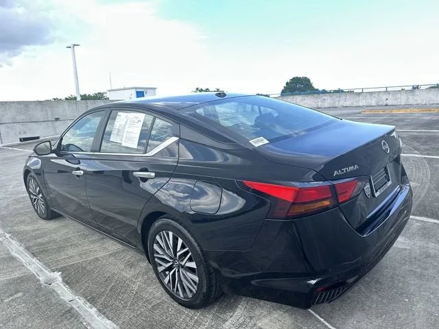 2024 Nissan Altima 2.5 SV photo 23