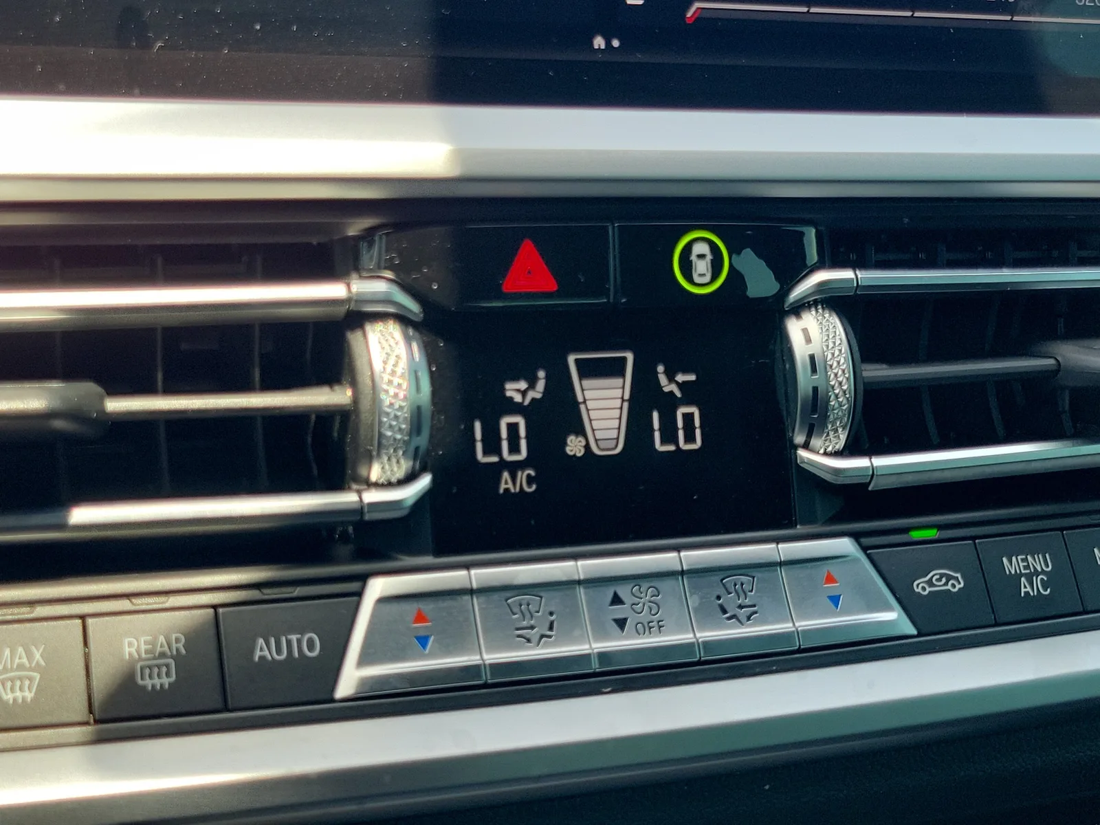 2020 BMW 3 Series 330i photo 31