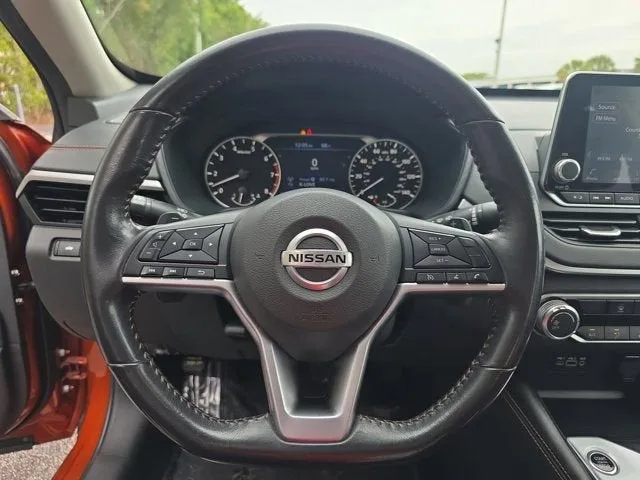 2022 Nissan Altima 2.5 SR photo 27