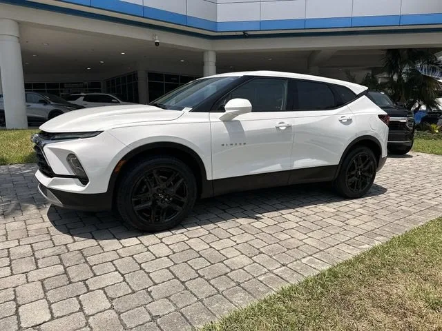 2023 Chevrolet Blazer 2LT photo 31