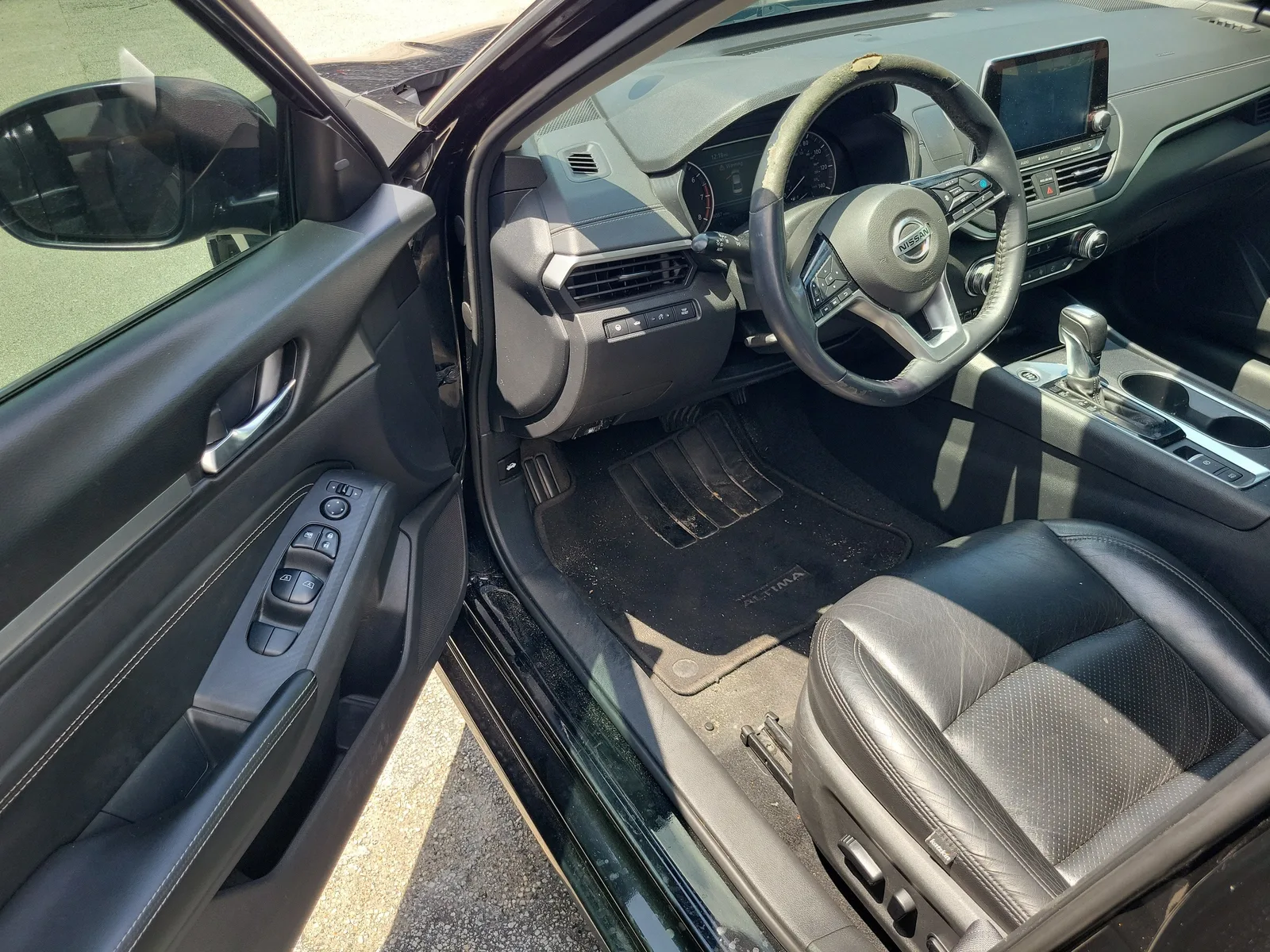 2019 Nissan Altima 2.5 SV photo 9