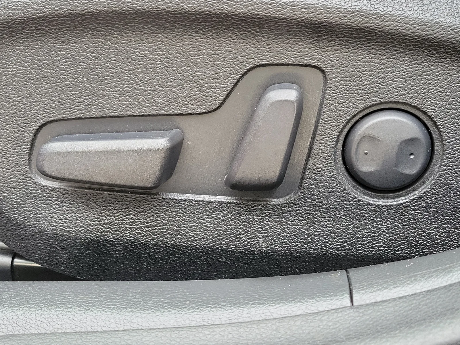 2018 Hyundai Sonata SEL photo 24