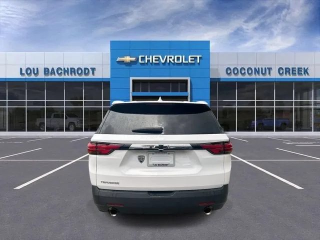 2023 Chevrolet Traverse LS photo 7