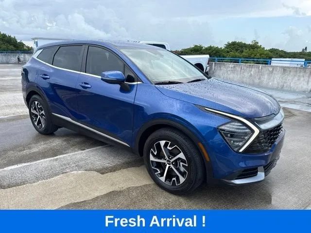 2025 Kia Sportage EX photo 12