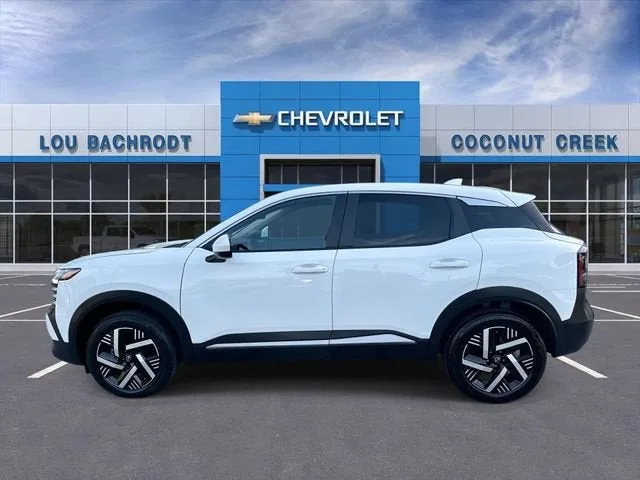 2025 Nissan Kicks SV photo 5