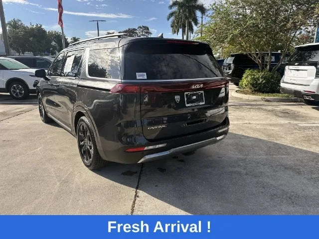 2024 Kia Carnival SX Prestige photo 35