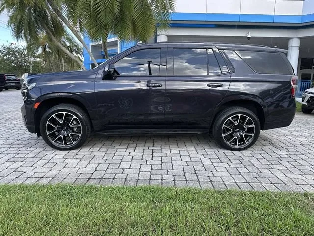 2024 Chevrolet Tahoe RST photo 31