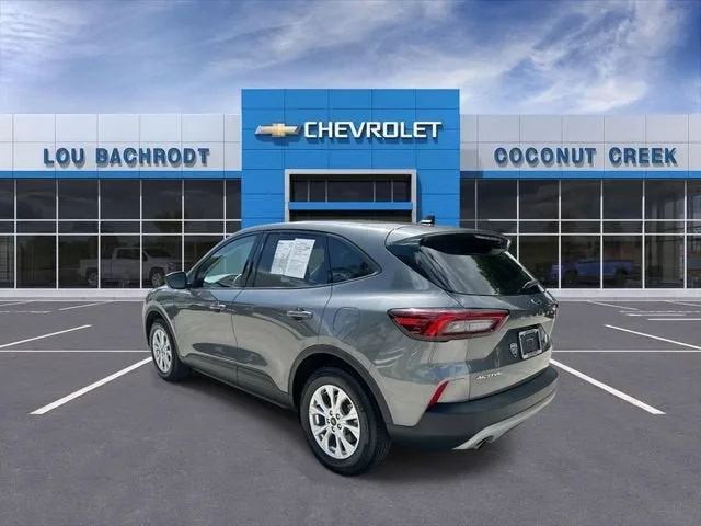 2025 Ford Escape Active photo 6