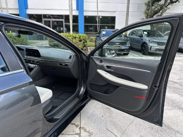 2023 Hyundai Sonata SEL photo 23